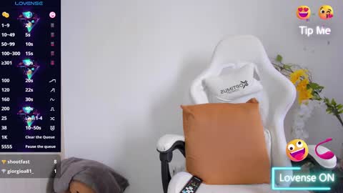 Snapshot of linda_crawford1 chatting on March 5, 2025, 7:49 pm Linda online show from March 5, 2025, 7:49 pm