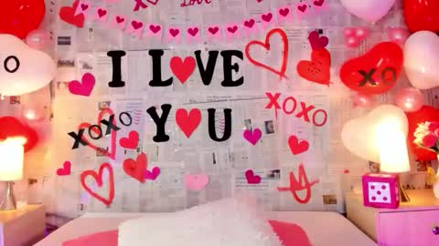 Linda Fosterr online show from February 17, 2026, 7:31 pm