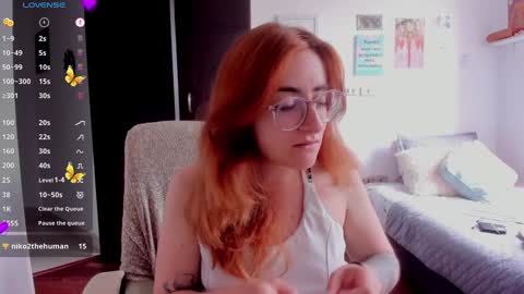 Snapshot of linda_giggle chatting on December 2, 2024, 2:30 pm Giggles  online show from December 2, 2024, 2:30 pm
