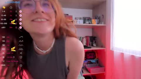 Snapshot of linda_giggle chatting on February 25, 2025, 7:03 pm Giggles  online show from February 25, 2025, 7:03 pm