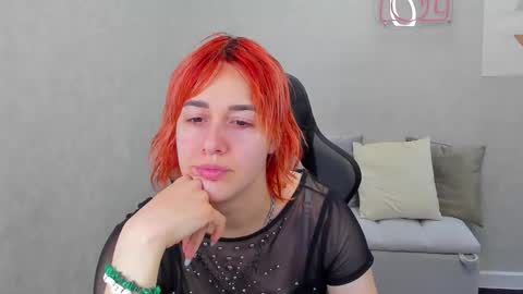 Snapshot of linda_jonys chatting on December 5, 2025, 9:29 am Linda online show from December 5, 2025, 9:29 am