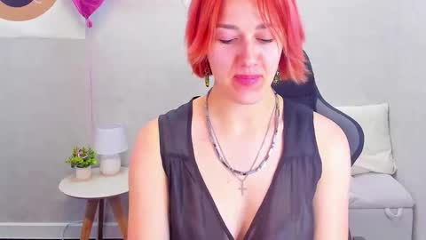 Snapshot of linda_jonys chatting on February 28, 2026, 9:43 am Linda online show from February 28, 2026, 9:43 am