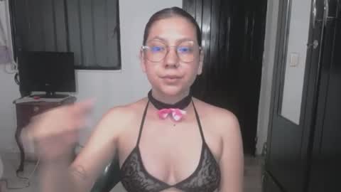 naomi online show from April 15, 2026, 11:49 pm