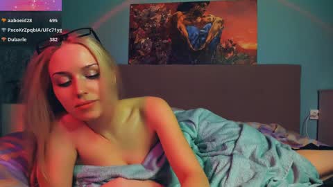 Linda online show from December 15, 2024, 6:37 pm