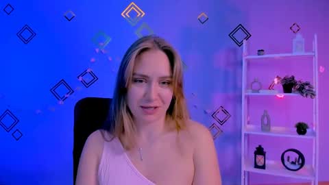 linda_save online show from April 2, 2026, 7:11 pm