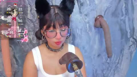 linda_sofi__ online show from April 14, 2026, 8:04 pm