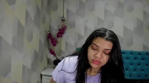    online show from November 9, 2025, 12:47 pm