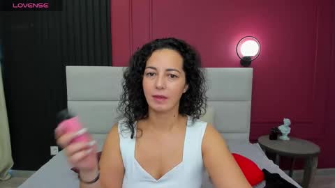 Snapshot of lindainsatiable chatting on September 18, 2025, 1:40 am Linda online show from September 18, 2025, 1:40 am