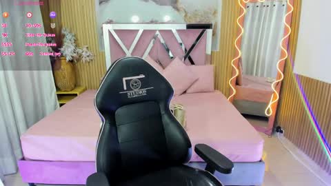 Linda  online show from June 4, 2026, 3:23 am