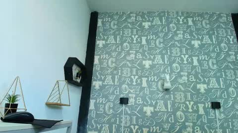 Snapshot of lindsey8 chatting on November 26, 2025, 12:28 pm Lindsey online show from November 26, 2025, 12:28 pm