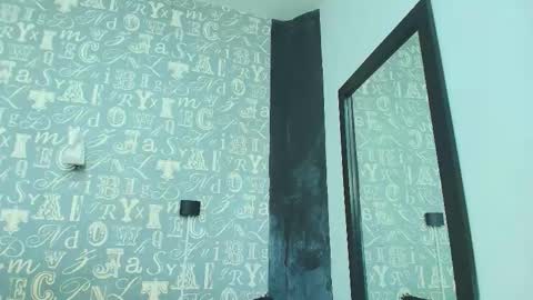 Snapshot of lindsey8 chatting on December 15, 2025, 11:58 am Lindsey online show from December 15, 2025, 11:58 am