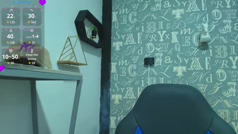 Snapshot of lindsey8 chatting on December 17, 2025, 11:05 am Lindsey online show from December 17, 2025, 11:05 am