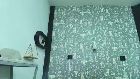 Snapshot of lindsey8 chatting on December 22, 2025, 12:46 pm Lindsey online show from December 22, 2025, 12:46 pm