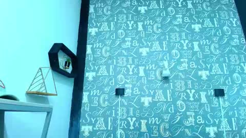 Snapshot of lindsey8 chatting on January 6, 2026, 12:53 pm Lindsey online show from January 6, 2026, 12:53 pm