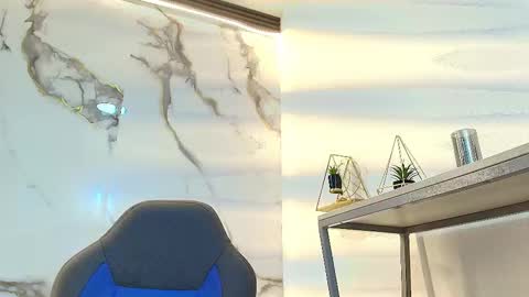 Snapshot of lindsey8 chatting on February 10, 2026, 11:14 am Lindsey online show from February 10, 2026, 11:14 am