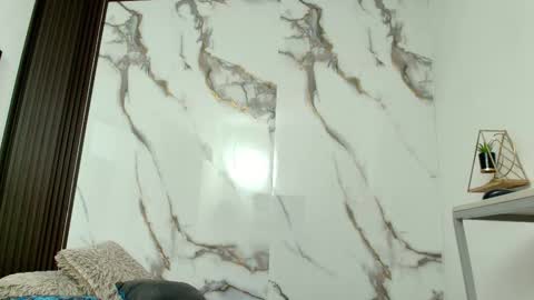 Snapshot of lindsey8 chatting on February 21, 2026, 12:28 pm Lindsey online show from February 21, 2026, 12:28 pm