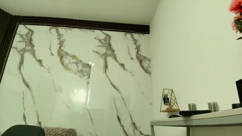 Snapshot of lindsey8 chatting on February 26, 2026, 12:04 pm Lindsey online show from February 26, 2026, 12:04 pm