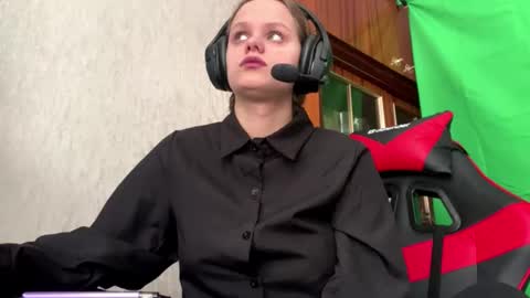 Eva online show from February 11, 2026, 9:47 am