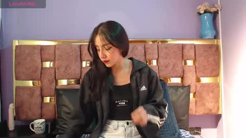 Snapshot of ling_ling24 chatting on February 12, 2025, 4:12 am ling ling24 online show from February 12, 2025, 4:12 am