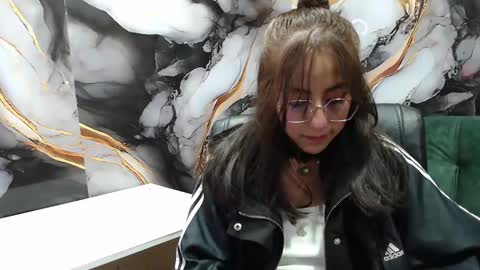 Snapshot of ling_ling24 chatting on March 7, 2025, 3:08 am ling ling24 online show from March 7, 2025, 3:08 am