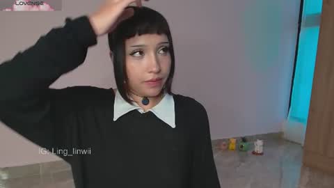 Snapshot of ling_meow chatting on July 6, 2026, 12:57 pm Ling online show from July 6, 2026, 12:57 pm