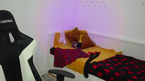 Tina online show from February 22, 2026, 6:39 pm