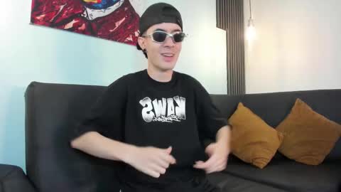 Lio online show from February 10, 2026, 3:32 am