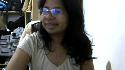 Snapshot of liora_selene chatting on July 26, 2026, 4:09 am liora online show from July 26, 2026, 4:09 am