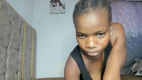 Snapshot of liorah chatting on October 18, 2025, 12:17 pm liorah online show from October 18, 2025, 12:17 pm