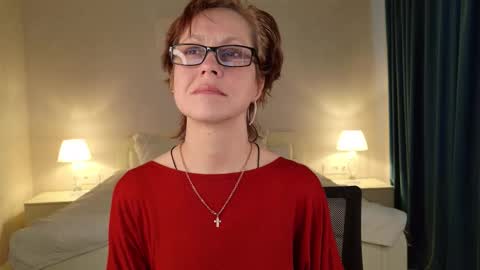 Liora Weiss online show from March 28, 2026, 7:41 am