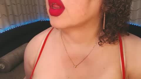 Snapshot of lipsaddiction chatting on February 9, 2025, 10:00 pm LIpsAddiction online show from February 9, 2025, 10:00 pm