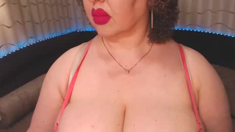 Snapshot of lipsaddiction chatting on February 12, 2025, 11:30 pm LIpsAddiction online show from February 12, 2025, 11:30 pm