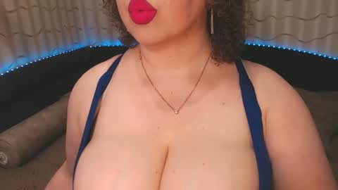 Snapshot of lipsaddiction chatting on February 18, 2025, 8:03 pm LIpsAddiction online show from February 18, 2025, 8:03 pm