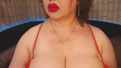 Snapshot of lipsaddiction chatting on September 8, 2025, 2:16 pm LIpsAddiction online show from September 8, 2025, 2:16 pm