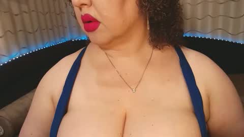 Snapshot of lipsaddiction chatting on September 13, 2025, 1:00 pm LIpsAddiction online show from September 13, 2025, 1:00 pm