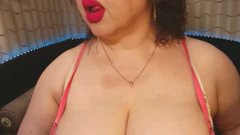 Snapshot of lipsaddiction chatting on September 16, 2025, 12:39 pm LIpsAddiction online show from September 16, 2025, 12:39 pm