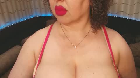 Snapshot of lipsaddiction chatting on September 26, 2025, 1:48 pm LIpsAddiction online show from September 26, 2025, 1:48 pm