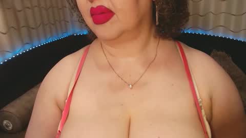 Snapshot of lipsaddiction chatting on October 10, 2025, 1:10 pm LIpsAddiction online show from October 10, 2025, 1:10 pm