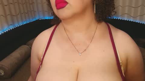 Snapshot of lipsaddiction chatting on October 19, 2025, 7:47 pm LIpsAddiction online show from October 19, 2025, 7:47 pm