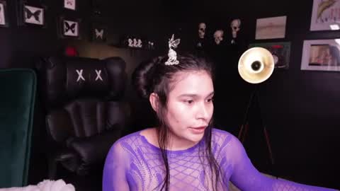 Snapshot of lireesa chatting on July 8, 2026, 3:44 am Lire online show from July 8, 2026, 3:44 am