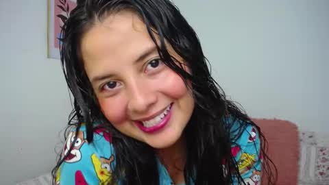 Lily see u on december 2 online show from March 6, 2025, 6:26 pm