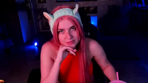 lisa_elfy online show from February 14, 2025, 5:19 am