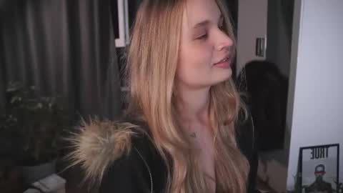 Elisabeth or Lisa online show from October 27, 2025, 8:13 pm