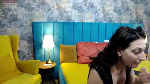 lisacroft online show from October 28, 2025, 8:18 am