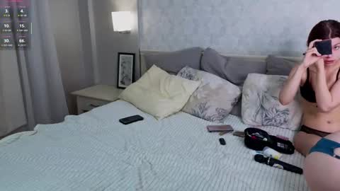 Hello our names are Kate and Alice this is our first day here. online show from February 19, 2026, 3:08 pm