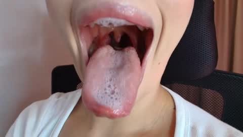 Lisbet online show from March 12, 2026, 10:16 pm