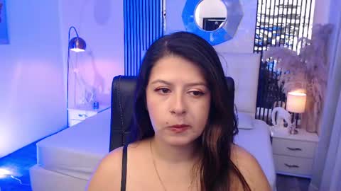 Snapshot of liss_black chatting on July 13, 2026, 3:31 am Andrea online show from July 13, 2026, 3:31 am