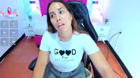 L I S S A  online show from October 19, 2025, 1:06 am