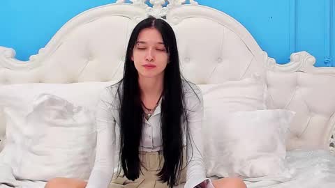 LissaAllison online show from March 5, 2025, 11:17 am