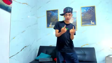 Snapshot of litle_sweet chatting on July 3, 2026, 11:22 pm dilan jack thom online show from July 3, 2026, 11:22 pm